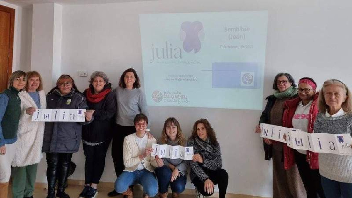 Imagen de uno de los grupos ‘Julia’ en Bembibre. DL