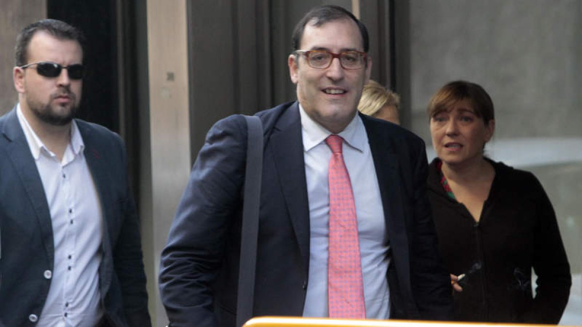 Eloy Velasco, a su llegada a la Audiencia en uno de los primeros días de la instrucción.