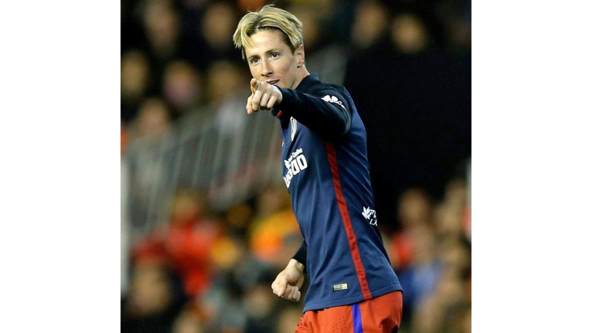 Fernando Torres celebra el gol que sellaba la victoria. CÁRDENAS