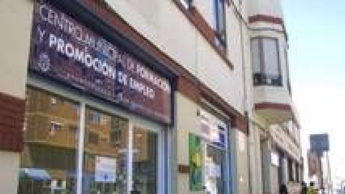 La oficina del Cemfe se encuentra situada en la calle Párroco Pablo Díez