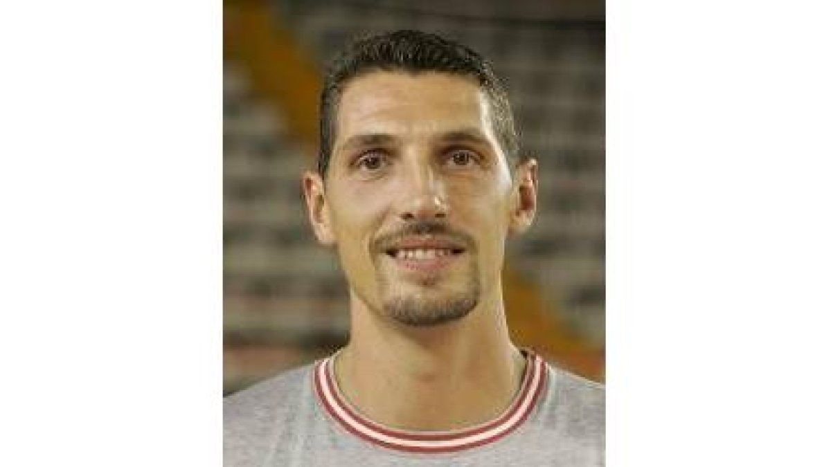 Martín Ferrer ha sido muchos años capitán de Baloncesto León