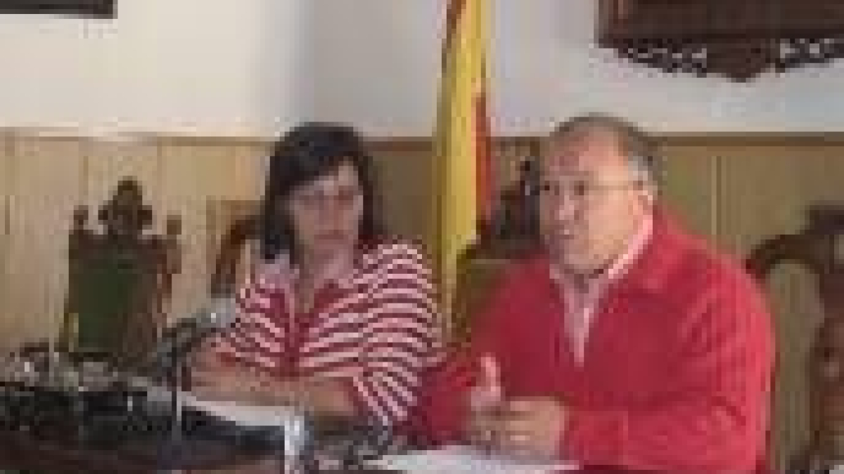 Piedad del Río y Tomás Gallego presentaron ayer la feria