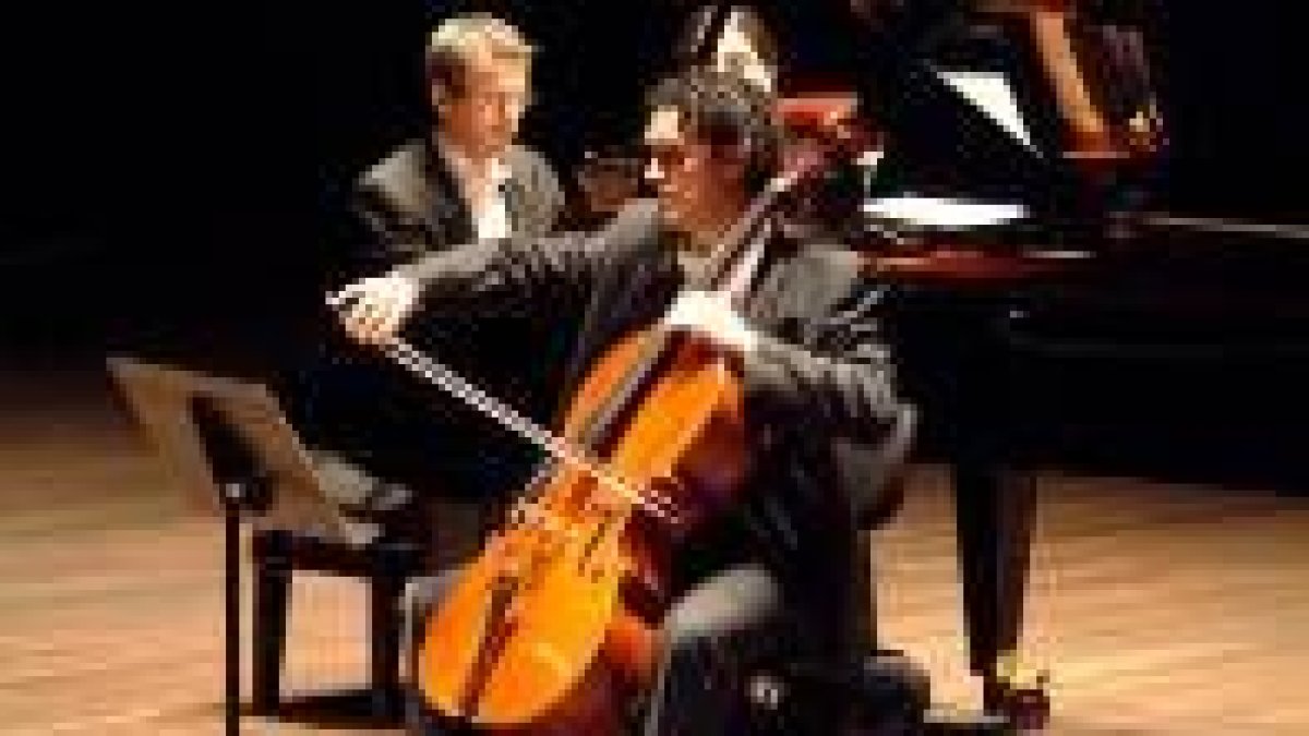 El pianista Eduardo Pérez y el violonchelista Adolfo Gutiérrez