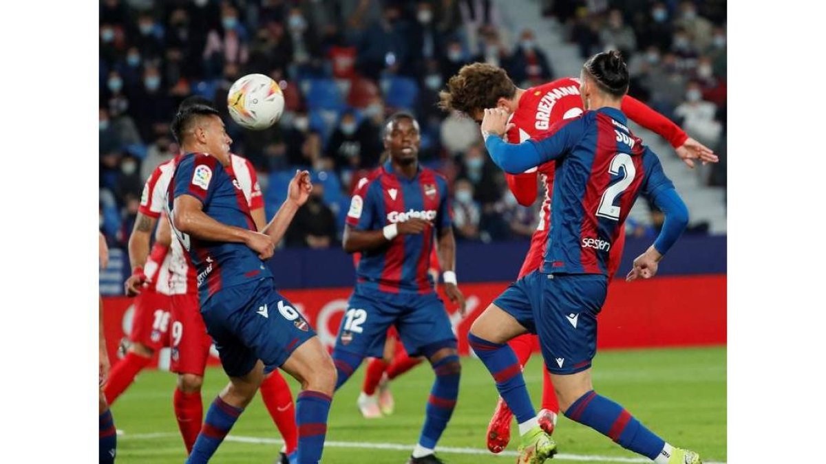 Griezmann anotó el primer gol para el Atlético de Madrid. ALIÑO