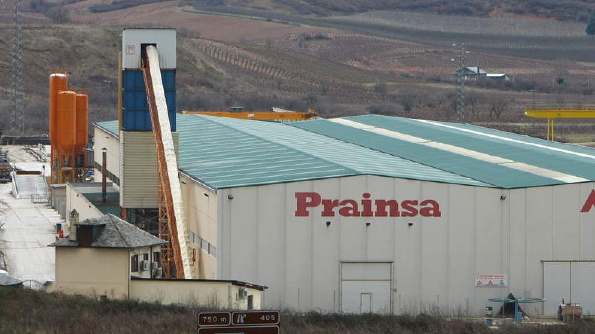 Instalaciones de Prainsa en el polígono de Vilela