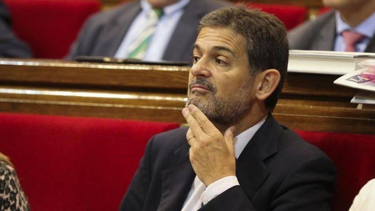 Oriol Pujol, en su escaño, en uno de sus últimos días como diputado.
