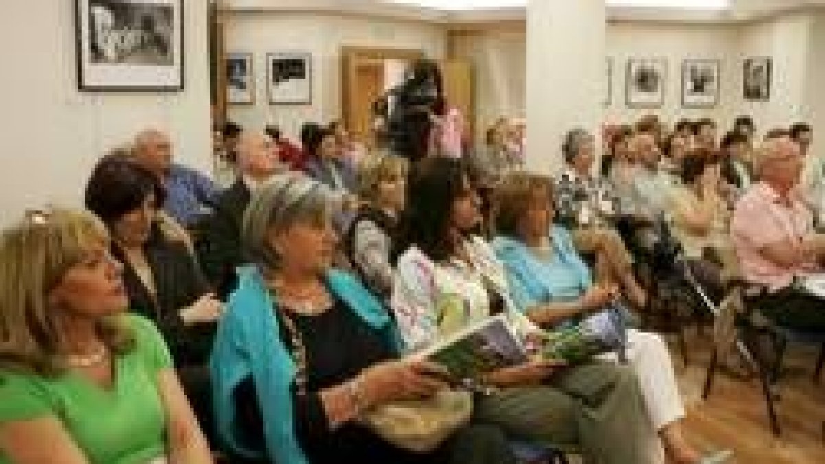 El público completó el aforo durante los cuatro días que duraron las conferencias