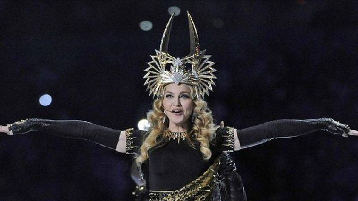Madonna, durante una actuación en Indianapolis, durante la Super Bowl, en febrero del 2012.