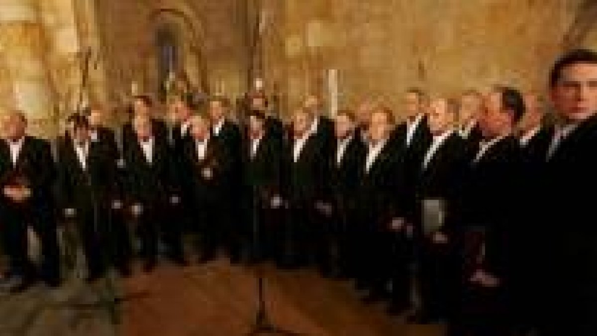 El Coro de Laringectomizados fue protagonista de la celebración y de la retransmisión televisiva