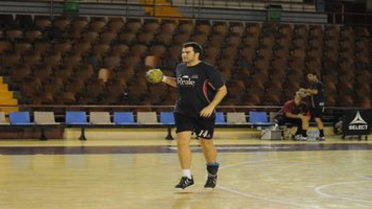 La plantilla ademarista recibió ayer con satisfacción el emparejamiento que les ha tocado en la EHF