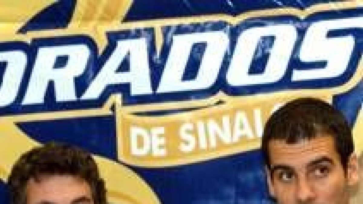 Josep Guardiola, a la derecha, junto a Lillo, entrenador del Dorados