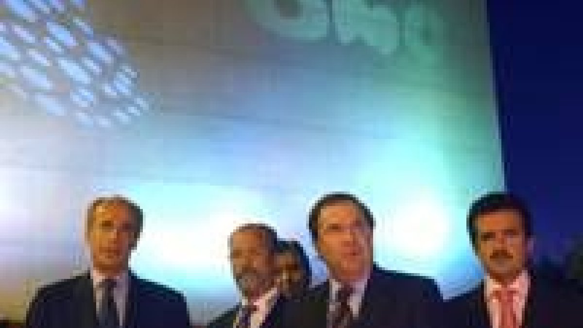 Eugenio Galdón, Javier León de la Riva, Juan Vicente Herrera y José Luis Uribarri