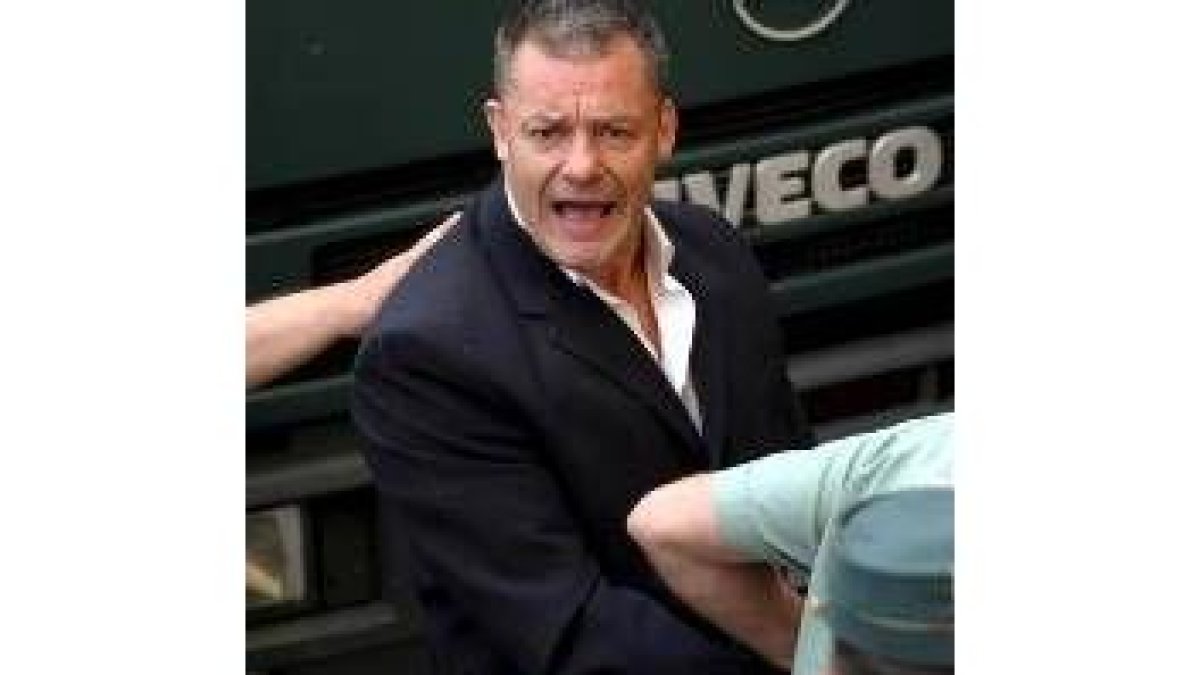 Toni King, durante uno de sus traslados para asistir al juicio