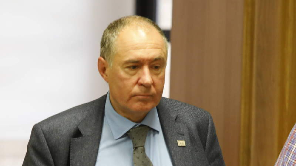 Eduardo Sendino.