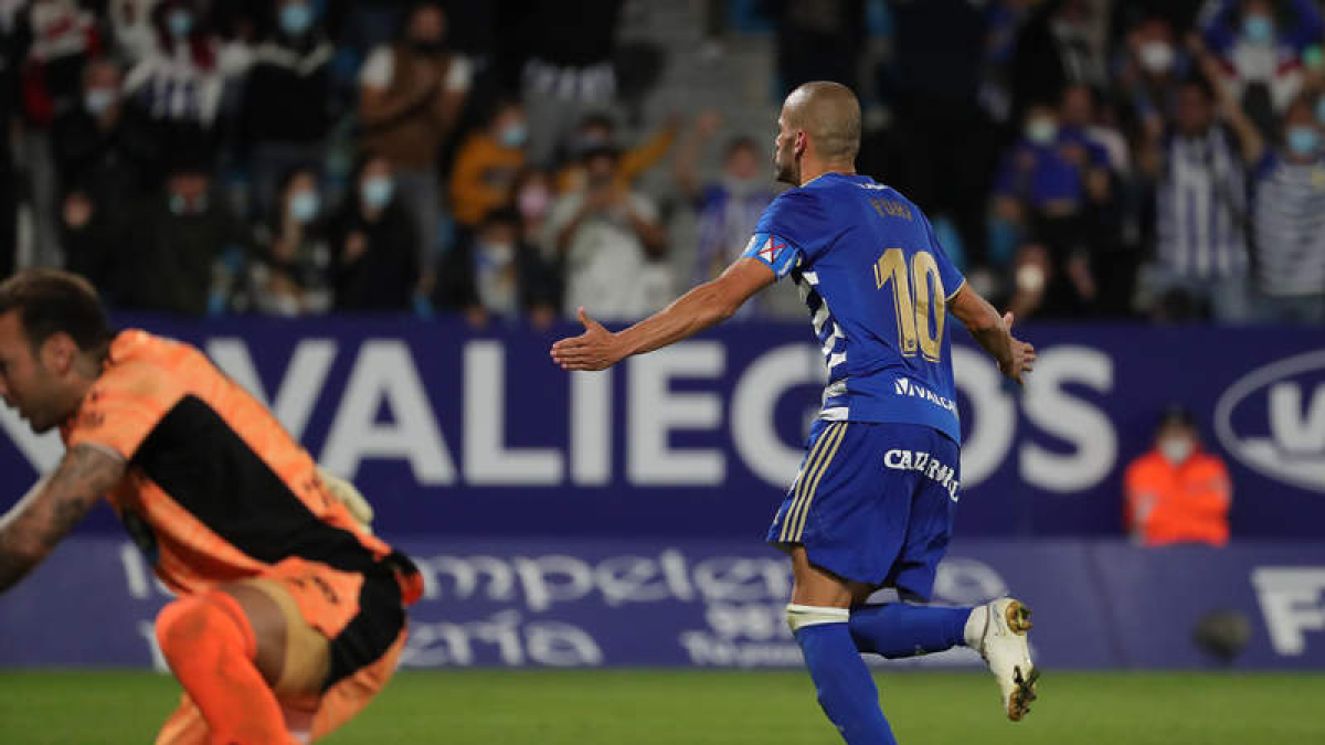 Los dos tantos al Real Valladolid elevan a seis el número de goles ante el cuadro pucelano. L. DE LA MATA