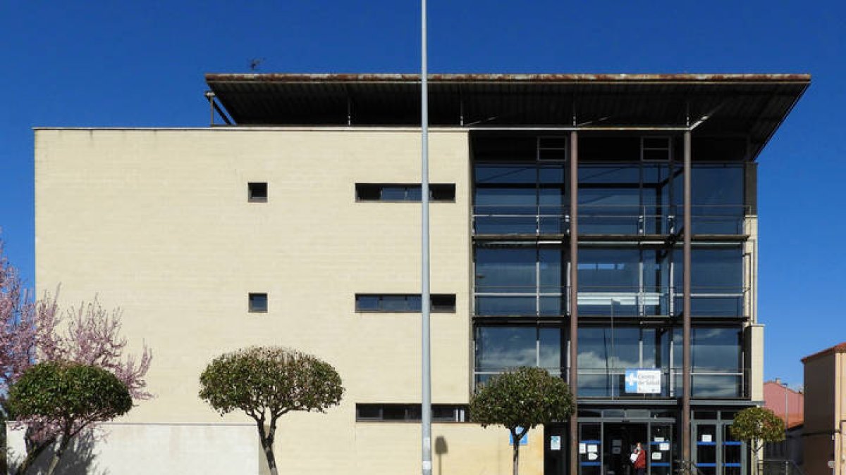 C/ San Juan Bosco, nº 10. OVIDIO PRIETO, 2022