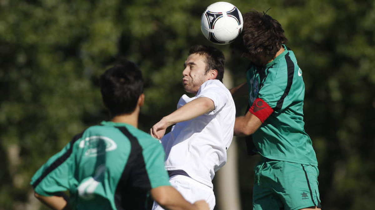 Ejido y Onzonilla cierran la primera vuelta de la competición liguera mañana en su feudo.
