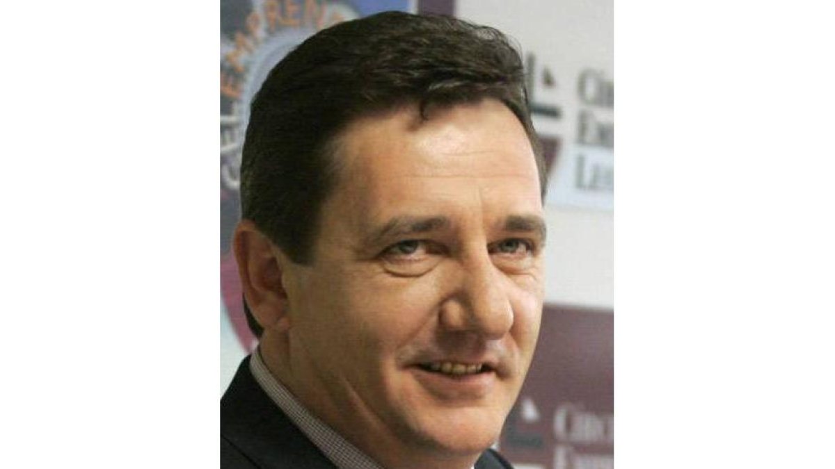 Felipe de Burgos.