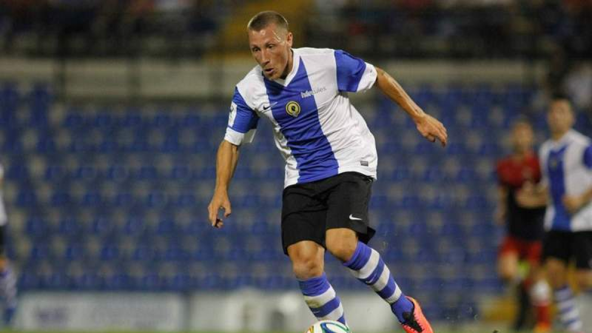 El jugador Adriá Granell cuando formaba parte de la plantilla del Hércules de Alicante.