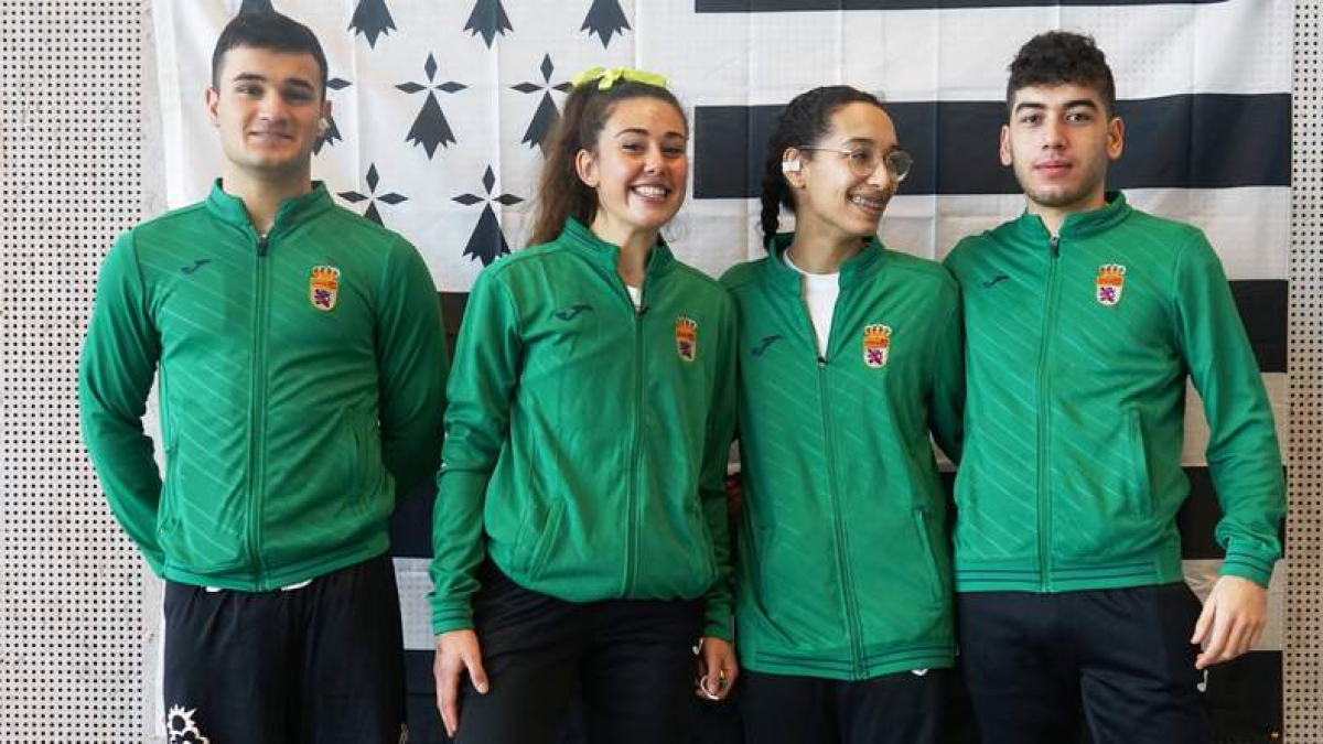 La lucha leonesa brilló en el Campeonato de Back-hold (lucha escocesa) celebrado en Langueux logrando un oro y una plata. DL