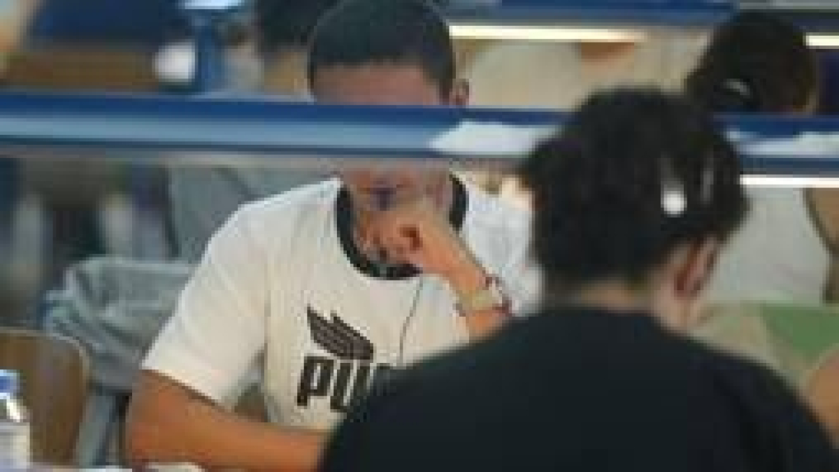 Poco más de un 11,5% de la población leonesa finaliza sus estudios universitarios