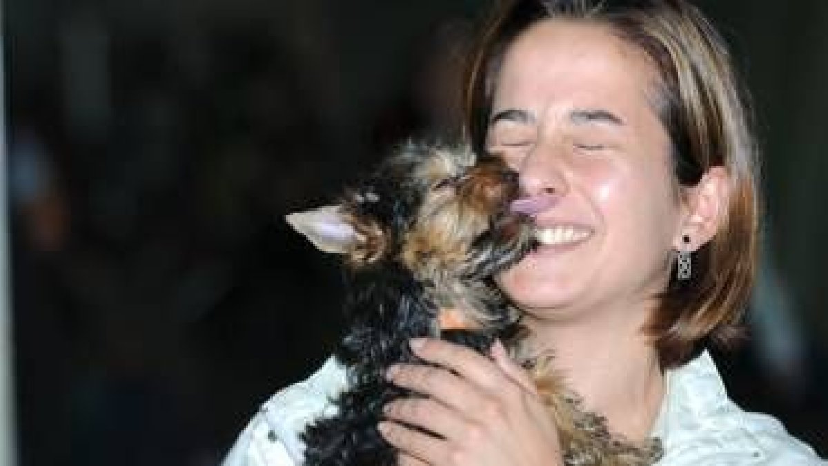 Mascotas y cuidadores disfrutaron en el primer día del concurso