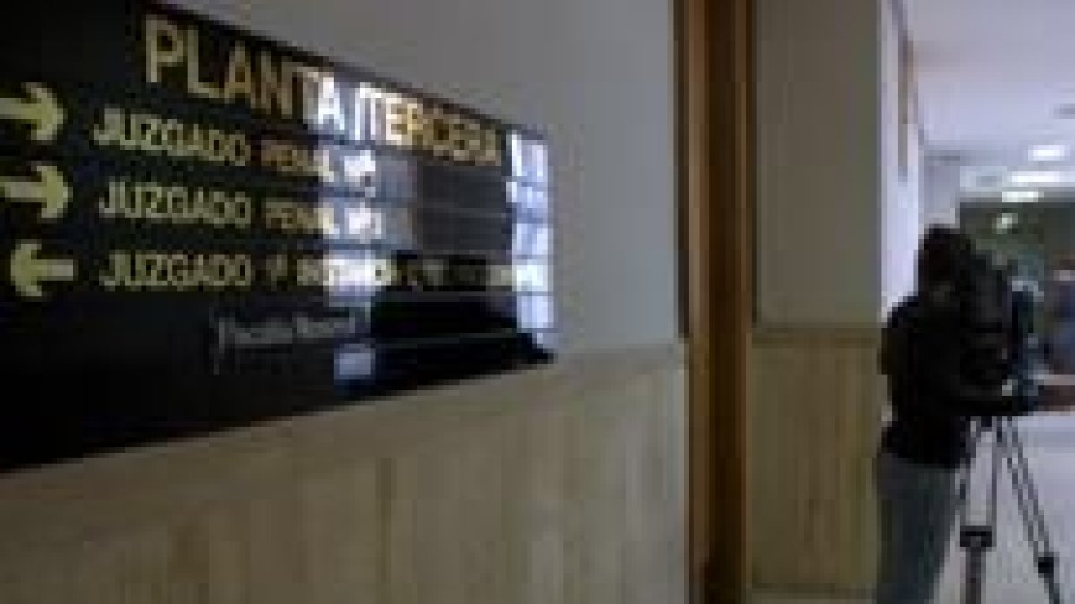 El juicio contra T. M. A. quedó visto para sentencia en el juzgado de lo penal número uno de León