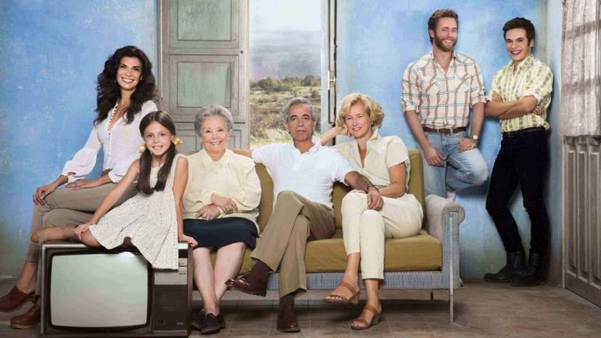 Foto de familia de los Alcántara, que regresan nuevamente la noche de los jueves a TVE1.