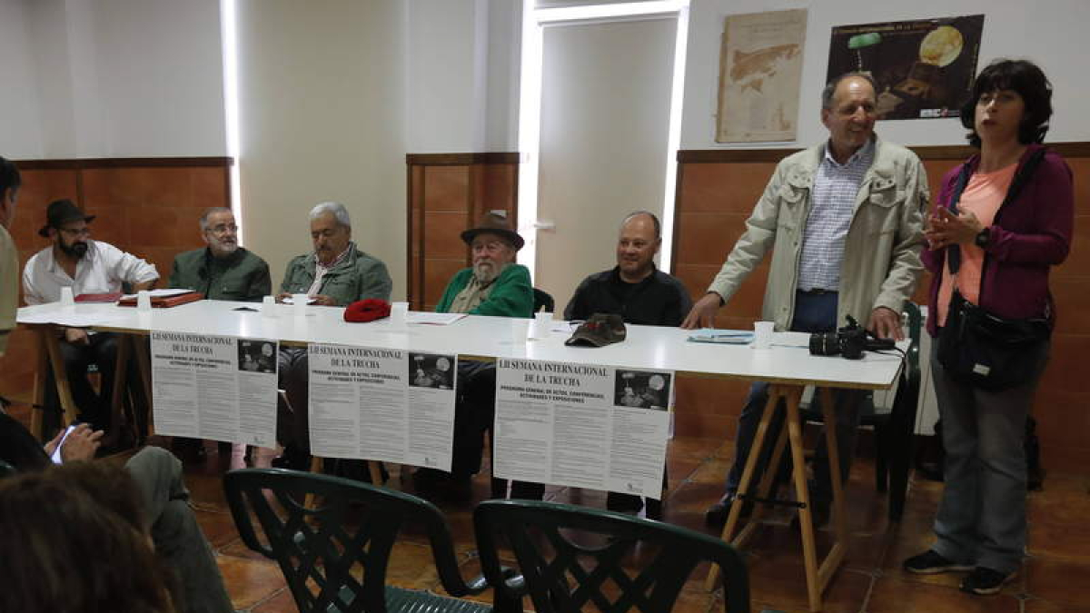 El Filandón en Gradefes contó con una acogida destacada. RAMIRO