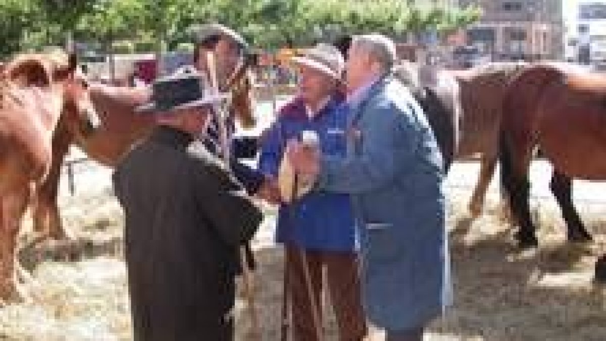 Los tratantes intentaron exagerar sus acuerdos para que todo el público se diera cuenta del negocio