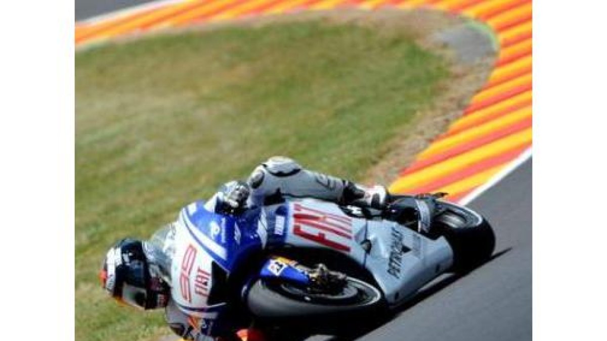 Jorge Lorenzo dio el primer aviso a Rossi en los entrenos de Mugello