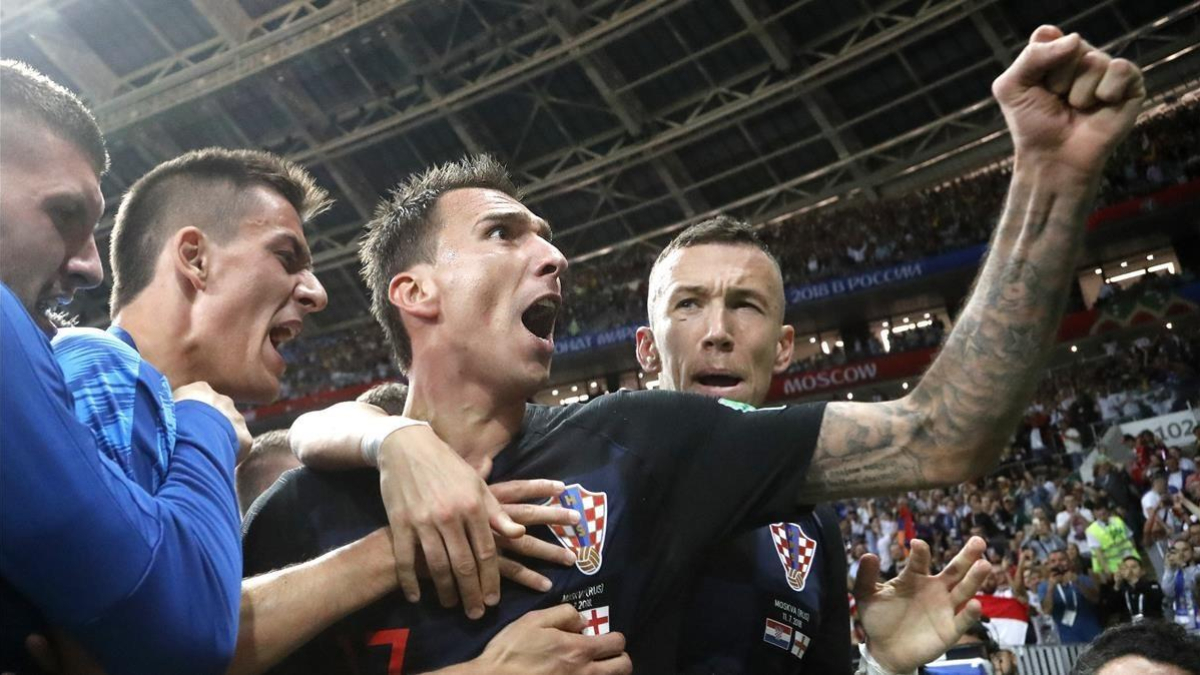 Mario Mandzukic celebra el gol que clasificó a Croacia para la final del Mundial. /