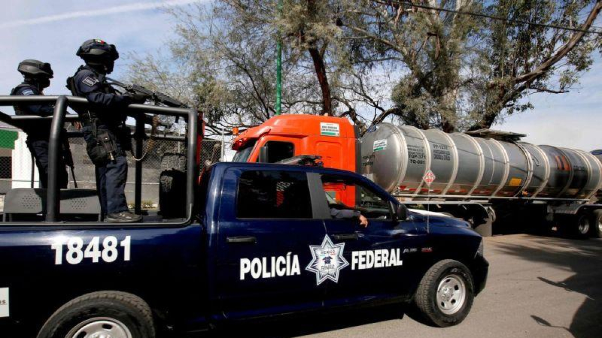 Las Fuerzas Armadas se encuentran en 58 instalaciones estratégicas de Pemex.