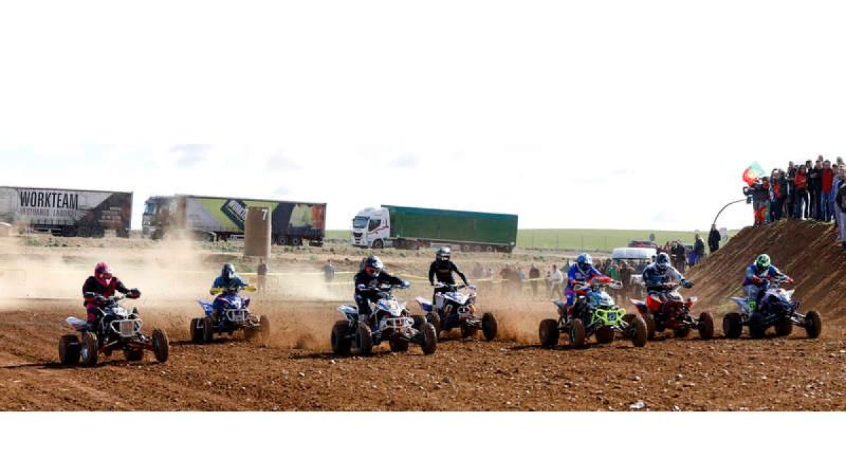 El circuito de Los Cucharales levantó el telón a un espectacular Nacional de quadcross. MARCIANO PÉREZ