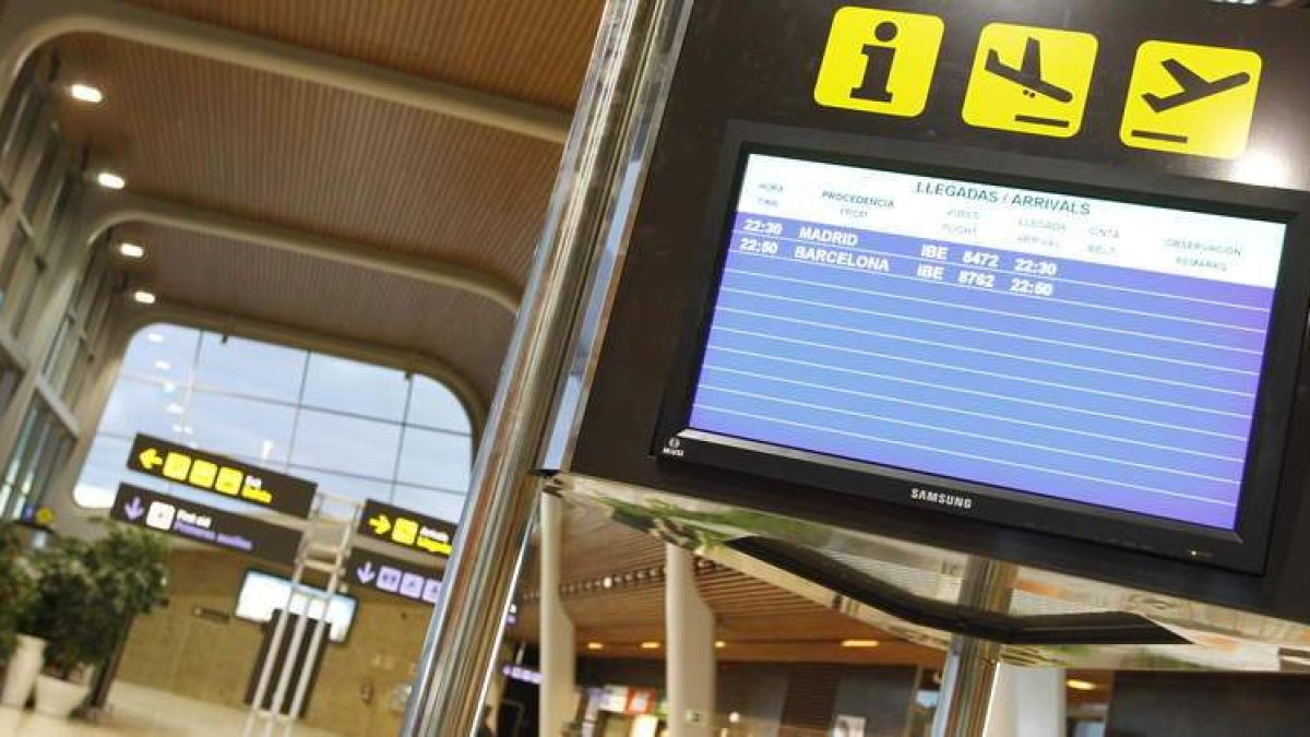 La nueva terminal no alcanza por el momento ni el 10% de su capacidad operativa, cifrada en un millón de usuarios al año.