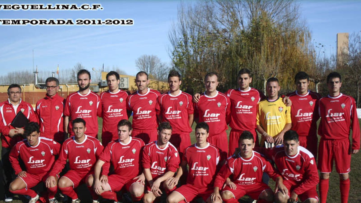 Formación del equipo del Veguellina, que milita en la 1.ª División Provincial de Aficionados.