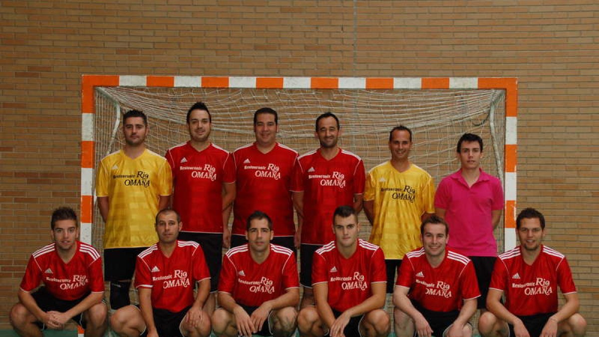 Formación del equipo del Melón C/Restaurante Río Omaña.