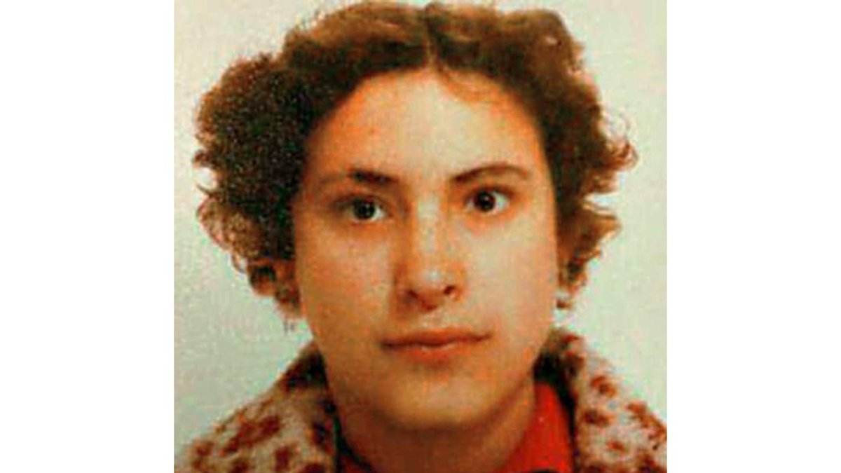 Trini, años 80, y Carlos en 2017. DL / GAITERO