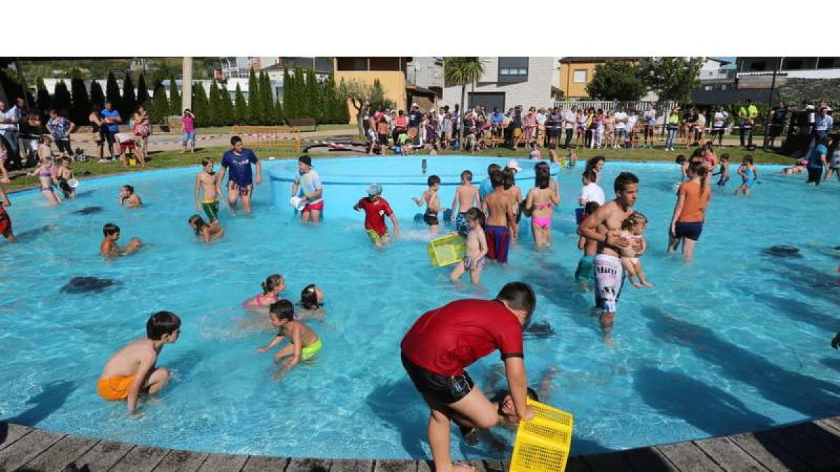 Las piscinas municipales de Cubillos del Sil centrarán parte de la actividad de sus fiestas patronales.