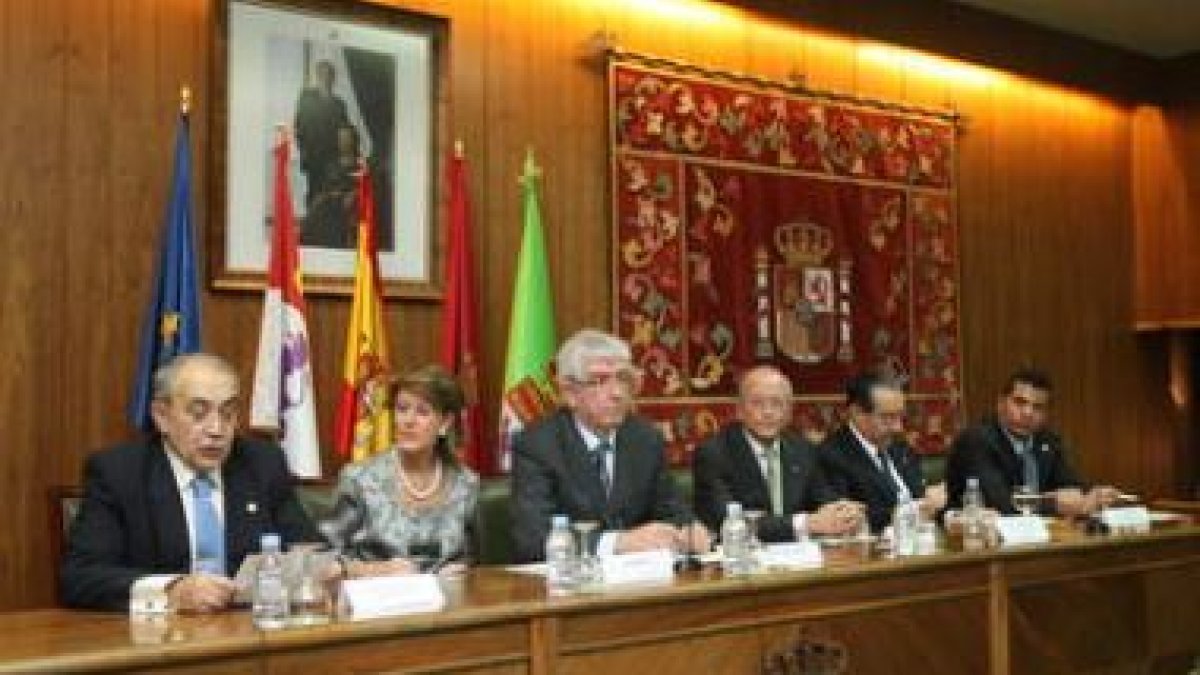 Jaime Cifuentes, Adelaida López, Hermida, Cillanueva y San Elías