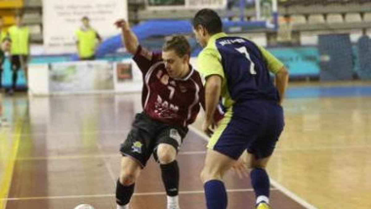 Gopar, a la izquierda, inicia su tercera temporada.