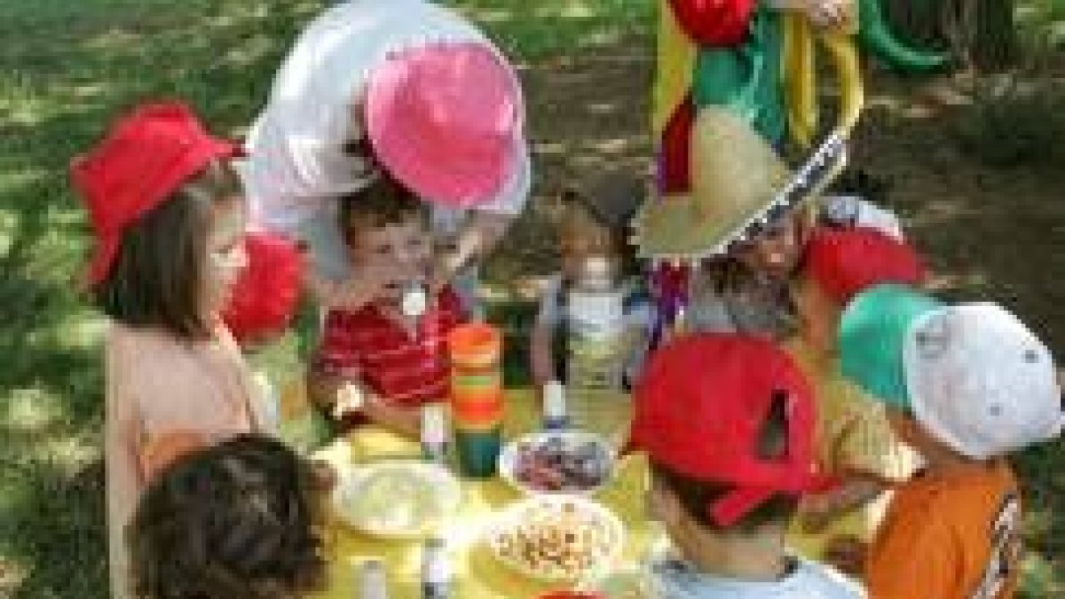 Los niños de La Cigüeña tendrán dos horas de inglés al día