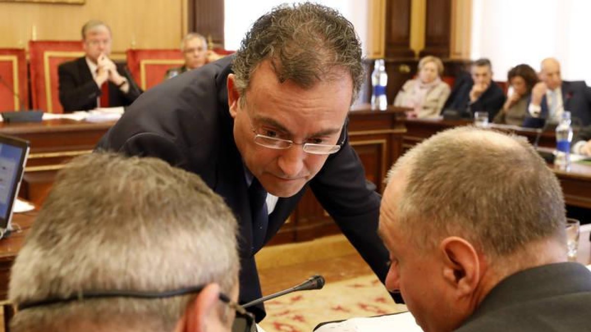 El portavoz del equipo de Gobierno en el Ayuntamiento, Fernando Salguero