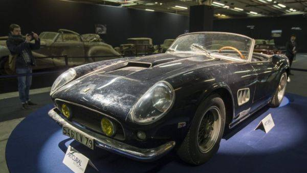 El Ferrari 250 GT SWB California Spider 1961 antes de ser subastado.