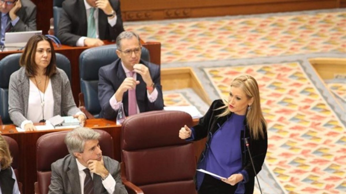 Cifuentes compareciendo en la Asamblea
