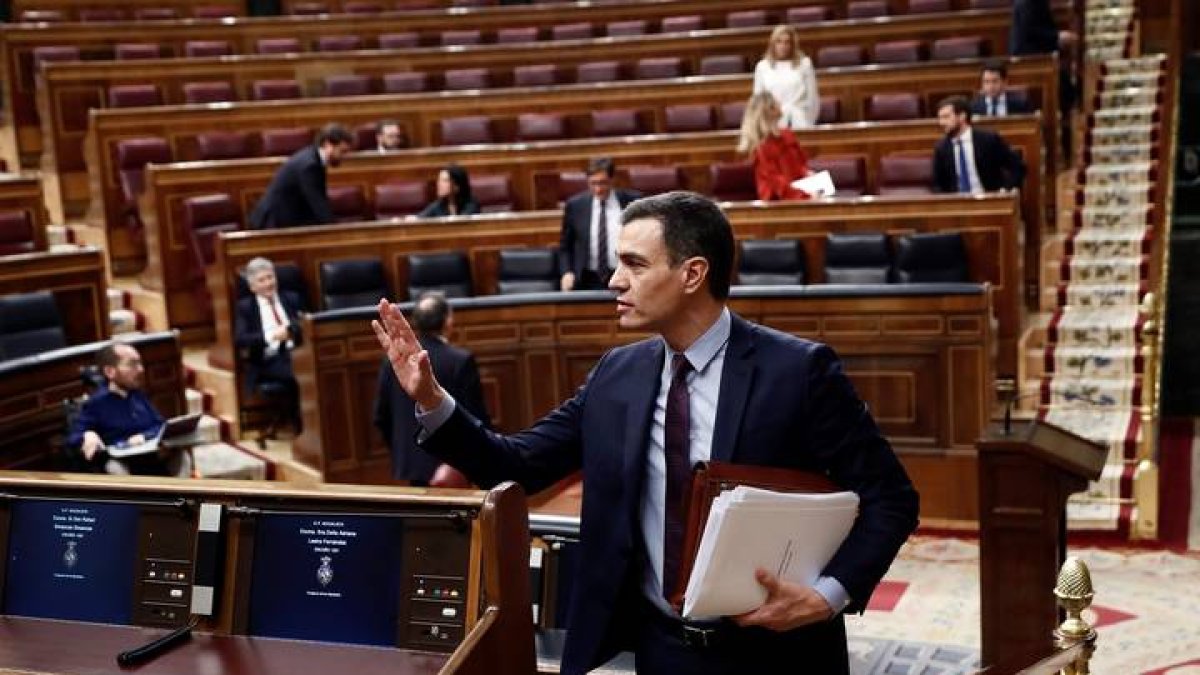 El presidente del Gobierno, Pedro Sánchez, tras concluir el pleno extraordinario celebrado este miércoles. MARISCAL