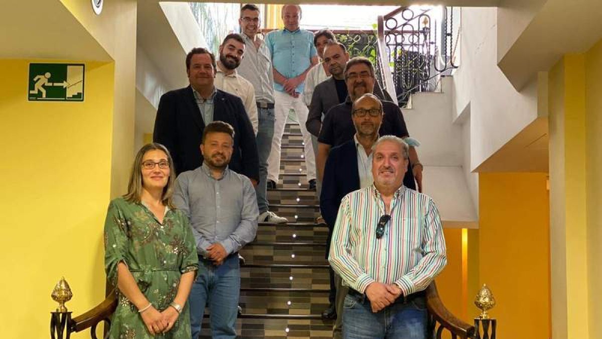 Representantes de diversas asociaciones de la provincia se reunieron en Astorga. DL