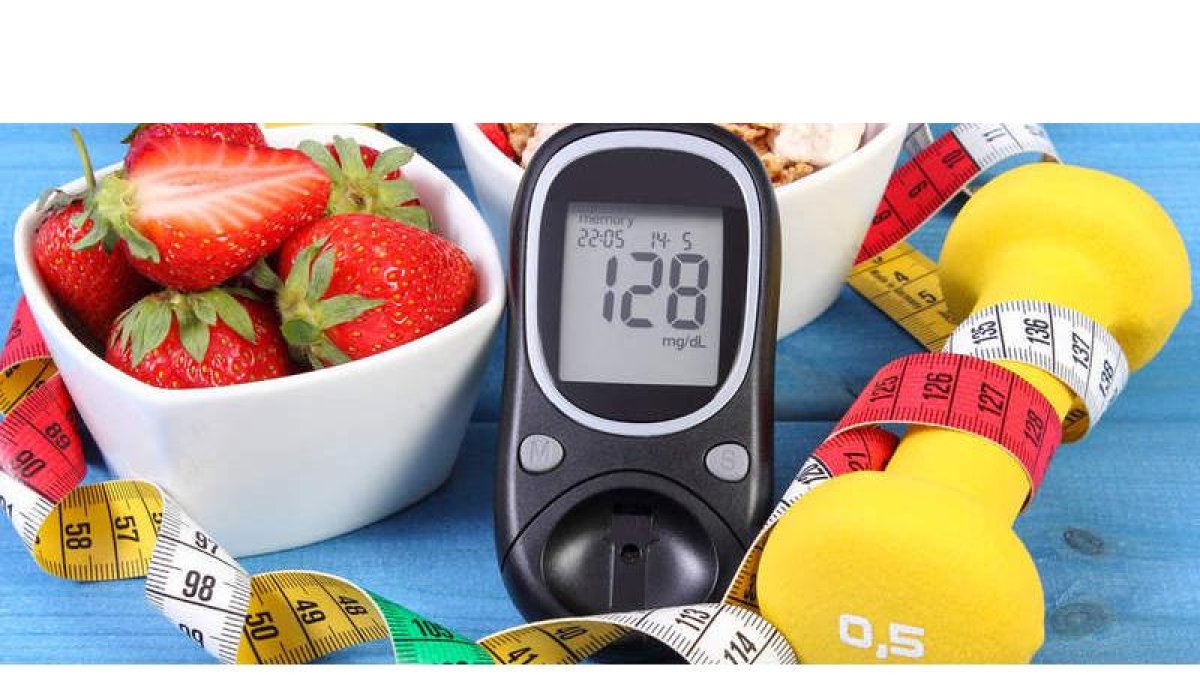 Podómetros y alimentos sanos para controlar el peso. DL