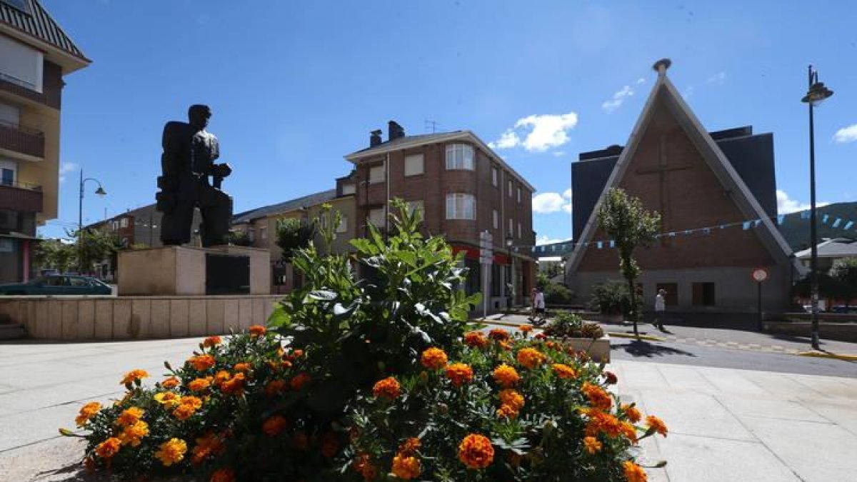 La popular estatua del minero en Fabero