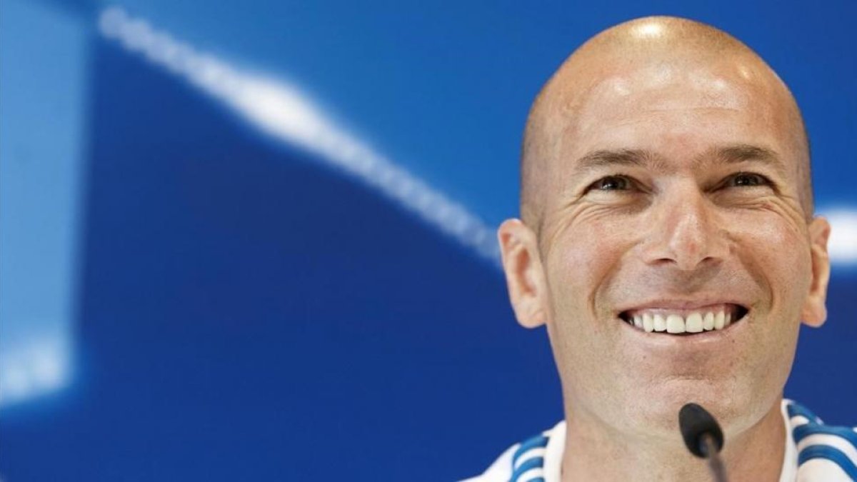 Zinedine Zidane, durante la rueda de prensa del pasado martes en Valdebebas.